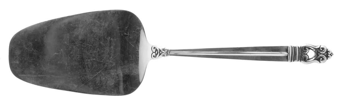 Royal Danish (Sterling, 1939) Solid Pie Server by International Silver-1
