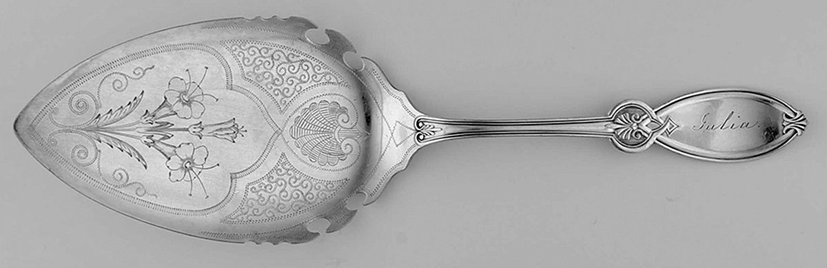 Roman I (Silverplate, 1865) Large Bright Cut Solid Pie Knife Pierced by International Silver-1