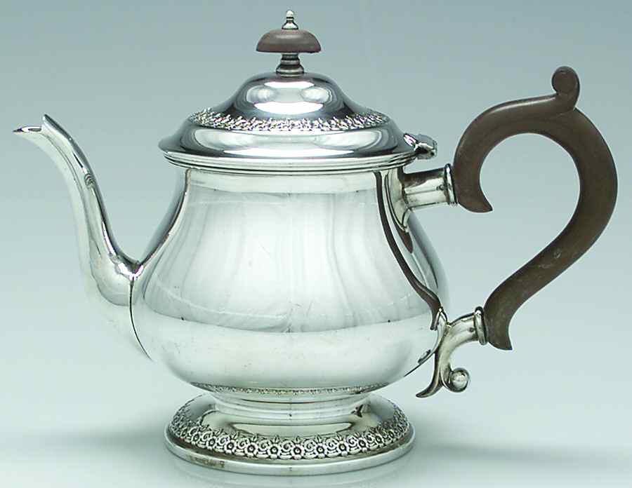 Rose Marie (Silverplate Hollowware) Teapot by International Silver-1