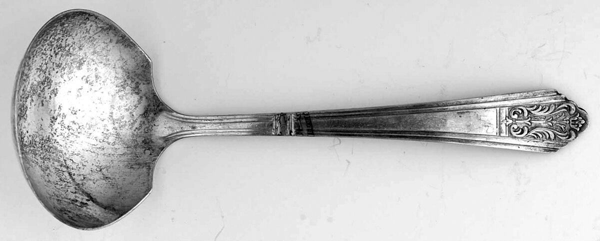 Royal Saxony (Silverplate, 1935) Solid Gravy Ladle by International Silver-1