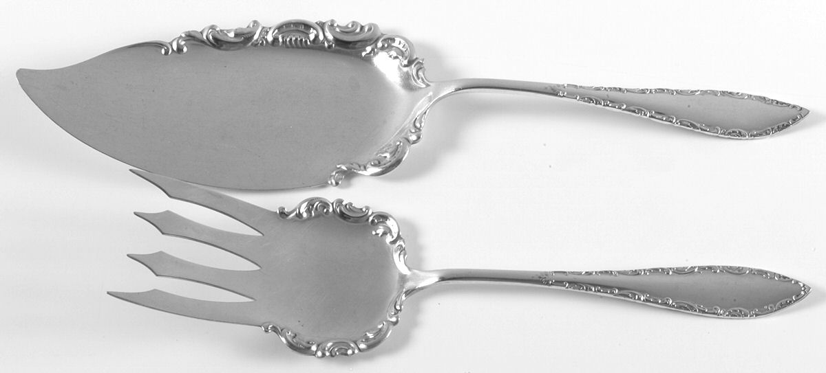Savoy (Silverplate, 1892) 2 Piece Large Solid Fish Serving Set by International Silver-1