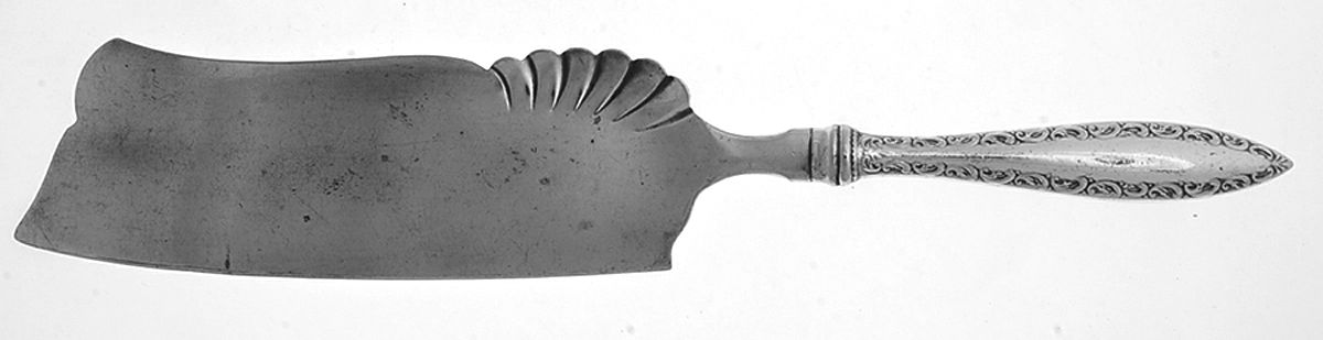 Savoy (Silverplate, 1892) Large Ice Cream Slicer with Silverplate Blade by International Silver-1