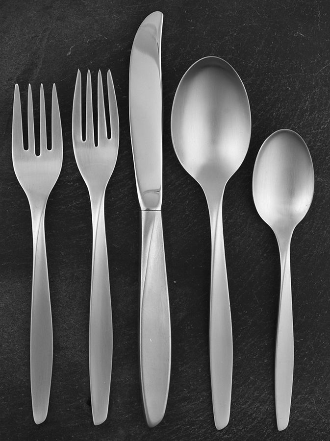 Scope (Stainless, Luxury Line) 5 Piece Place Setting by International Silver-1