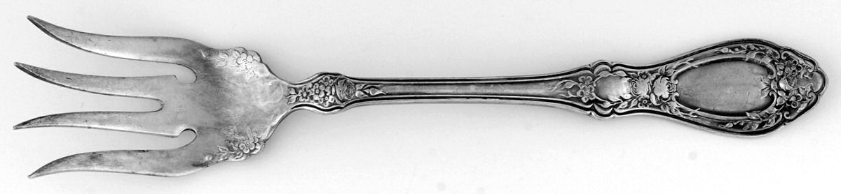 Sharon (Silverplate, 1910) Small Chipped Beef Fork by International Silver-1