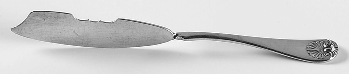 Shell (Silverplate, 1860) Flat Twisted Handle Master Butter Knife by International Silver-1