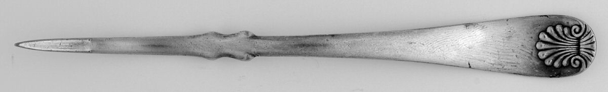 Shell (Silverplate, 1894) Solid Nut Pick by International Silver-1