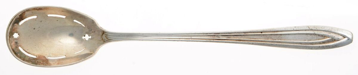 Silhouette (Silverplate, 1930) Pierced Bowl Short Handle Olive Spoon by International Silver-1