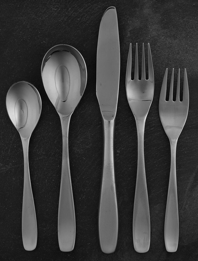Sophisticate (Stainless, Satin Handle) 5 Piece Place Setting by International Silver-1