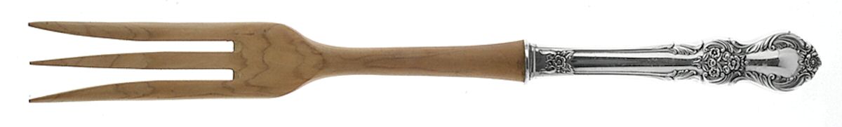 Southern Treasure (Sterling, 1953) Salad Serving Fork with Wooden Prongs by International Silver-1