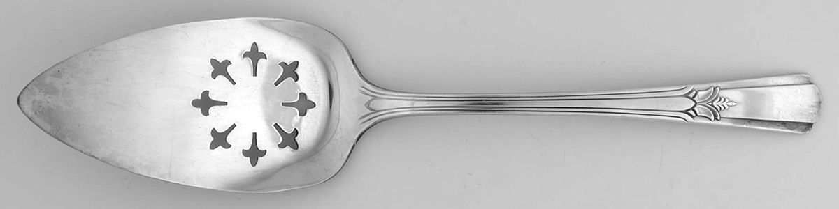 Sovereign (Silverplate, 1939) Server-Pie/Solid-Pierced by International Silver-1