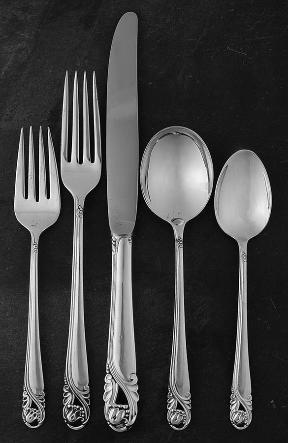 Spring Glory (Sterling, 1942, No Monograms) 5 Piece Place Size Setting by International Silver-1