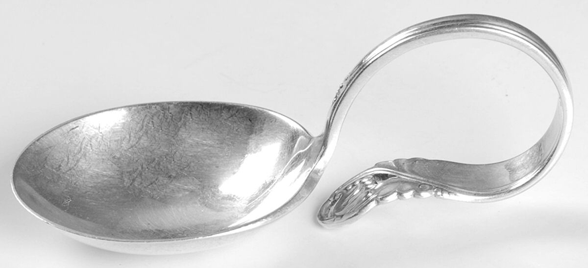 Spring Glory (Sterling, 1942, No Monograms) Curved Handle Baby Spoon by International Silver-1