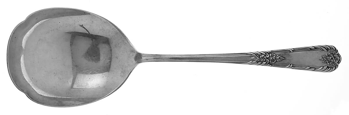 Splendor (Sterling, 1939, No Monograms) Small Solid Berry/Casserole Spoon by International Silver-1