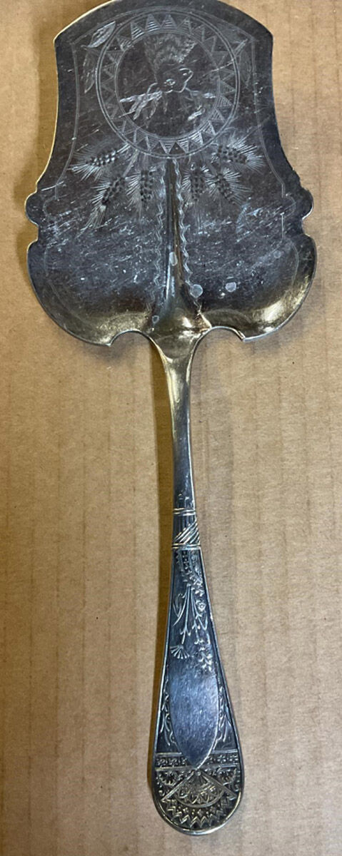 St. James (Silverplate, 1881) Large Solid Bright Cut Pie Knife by International Silver-1
