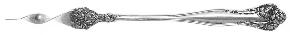 Stratford (Sterling, 1902, No Monograms) One Tine Butter Pick by International Silver-1