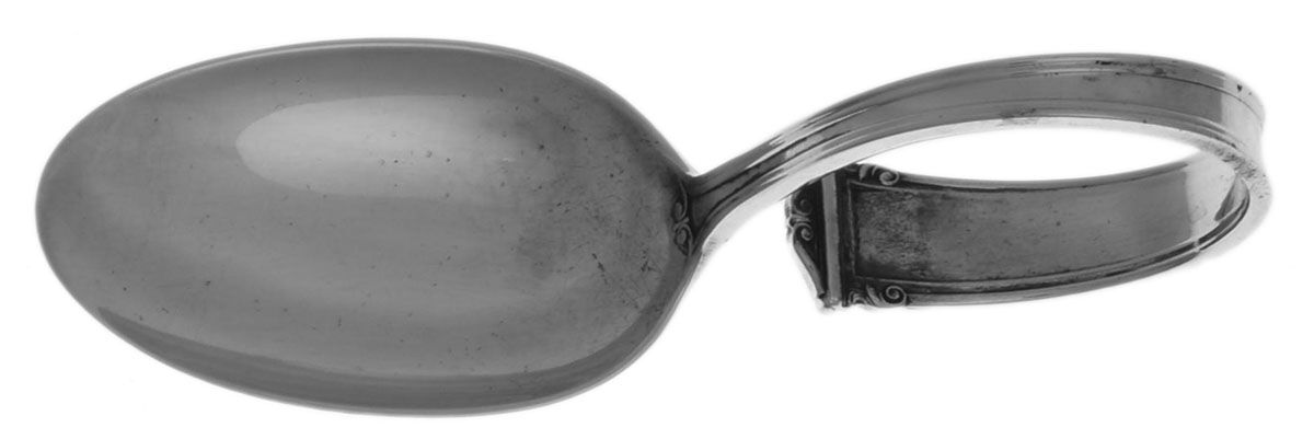 Theseum (Sterling, 1922, No Monograms) Curved Handle Baby Spoon by International Silver-1