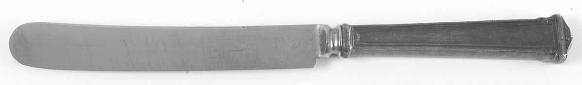 Theseum (Sterling, 1922, No Monograms) Old French Hollow Knife by International Silver-1