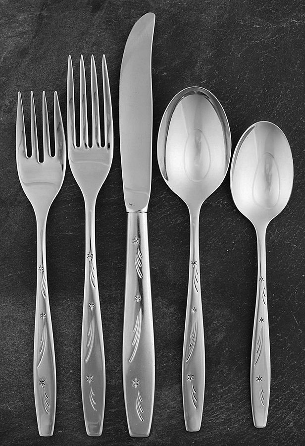 Tonight (Stainless) 5 Piece Place Setting by International Silver-1