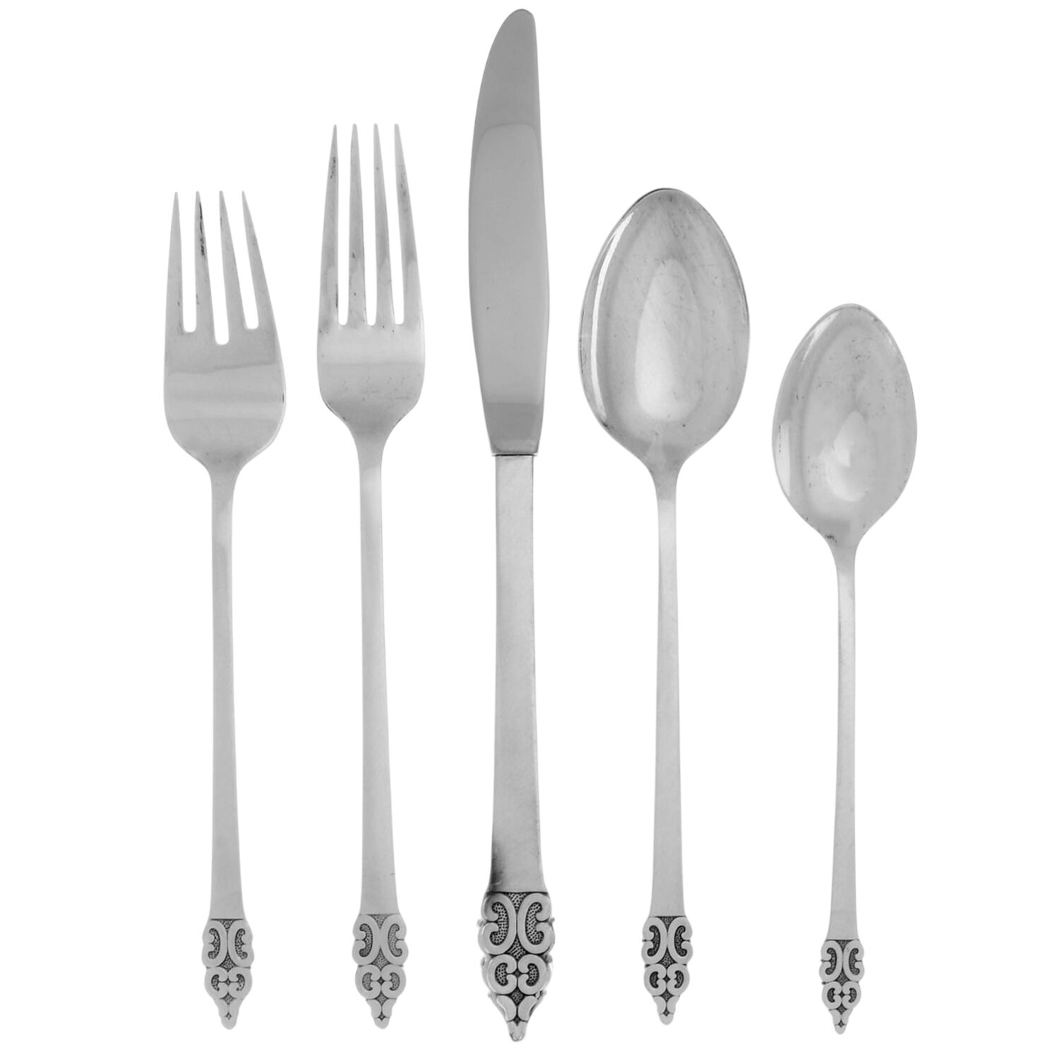 Triumph (Silverplate, 1968) 5 Piece Place Setting by International Silver-1