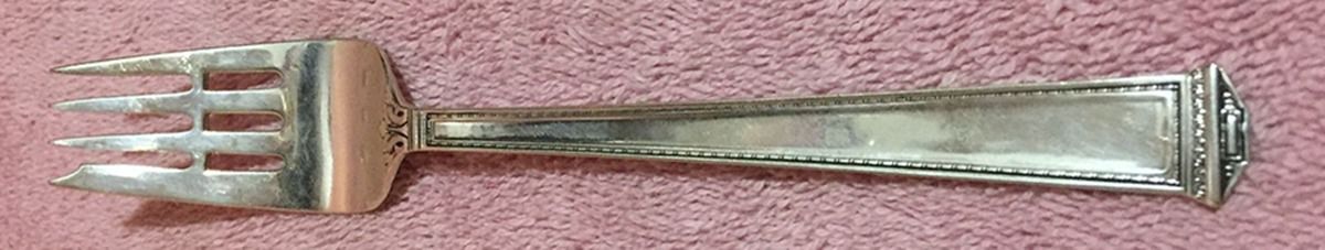 Trianon (Sterling, 1921, No Monograms) Pastry Fork by International Silver-1