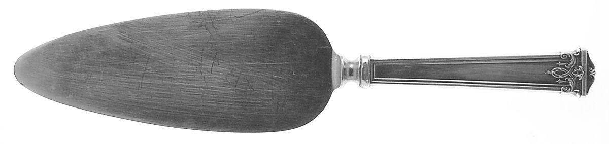 Trianon (Sterling, 1921, No Monograms) Pie Server with Silverplate Blade by International Silver-1