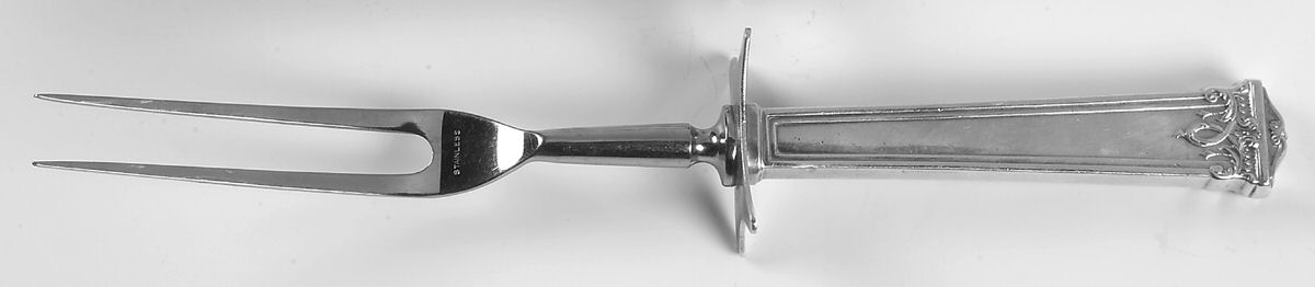 Trianon (Sterling, 1921, No Monograms) Lg Carving/Roast Fork-Stn Prong w/Sterling Guard by International Silver-1