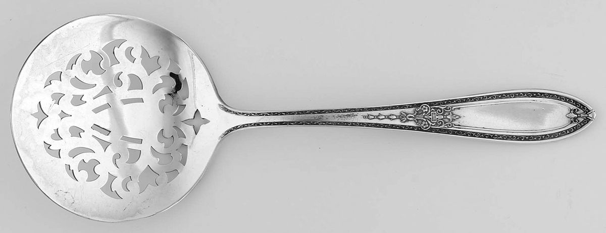 Triumph (Silverplate, 1925, NO MONOGRAMS) Tomato Server, Solid Piece by International Silver-1