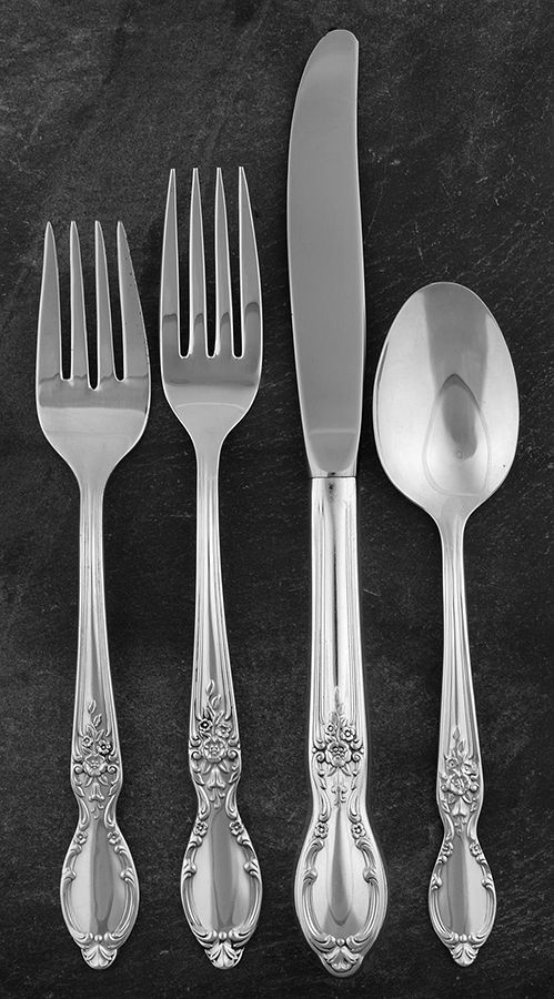 Victorian Rose (Silverplate, 1954) 4 Piece Place Setting by International Silver-1