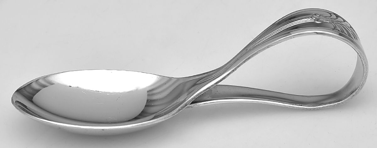 Vogue (Silverplate, 1938) Curved Handle Baby Spoon by International Silver-1