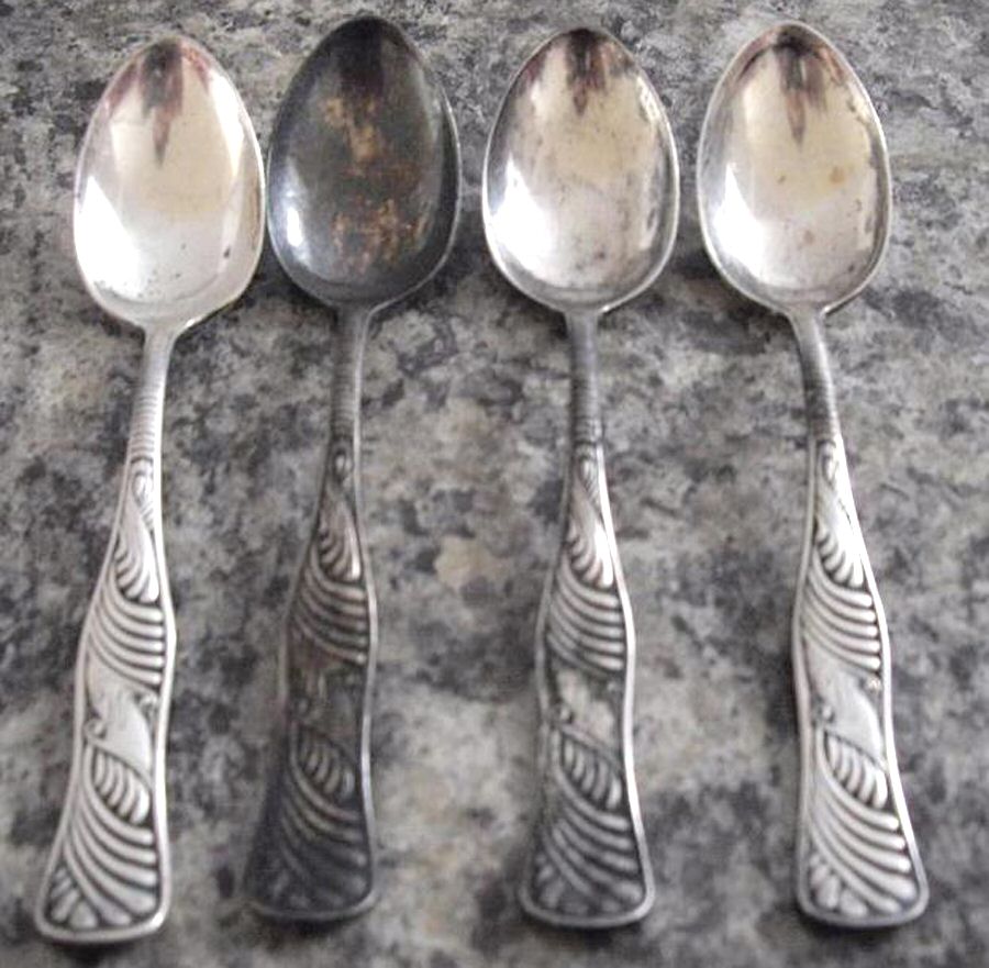 Warner (Silverplate, 1888) Teaspoon by International Silver-1