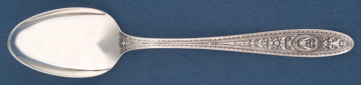 Wedgwood (Sterling, 1924, No Monos) Dessert/Oval Soup Spoon by International Silver-1