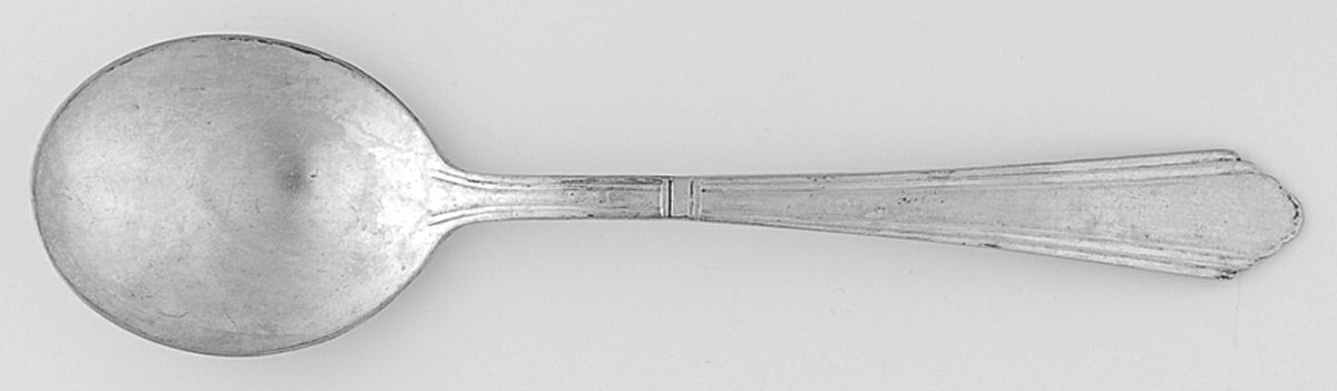 Wilshire (Silverplate, 1933) Round Bowl Soup Spoon (Gumbo) by International Silver-1