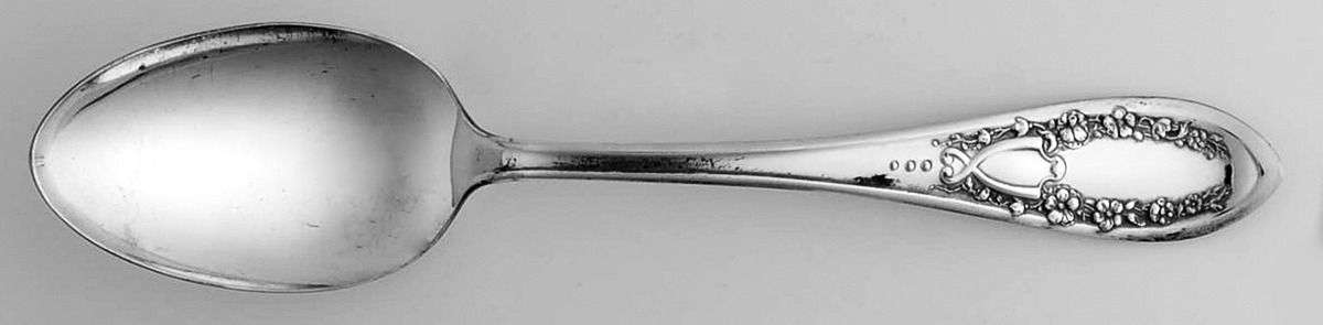 Yorktown (Silverplate, 1913) Place/Oval Soup Spoon by International Silver-1