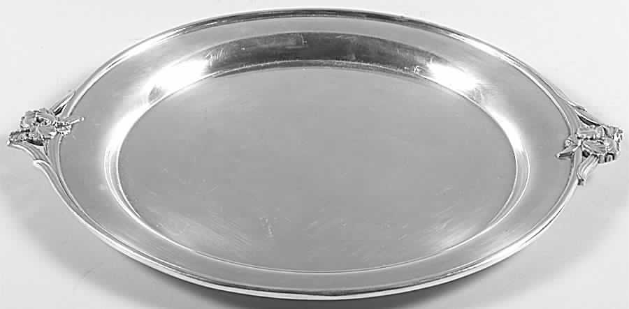 Silver Iris (Silverplate Hollowware) Small Round Silverplate Tray by International Silver-1