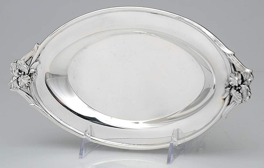 Silver Iris (Silverplate Hollowware) Plated Gravy Underplate by International Silver-1