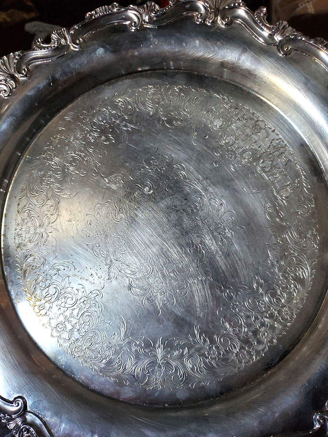 Essex Manor (Silverplate, Hollowware) 14" Round Tray by International Silver-1