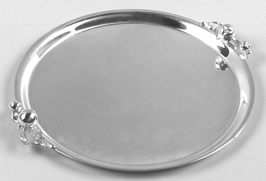 Apple (Silverplate, Hollowware) 10" Round Tray by International Silver-1