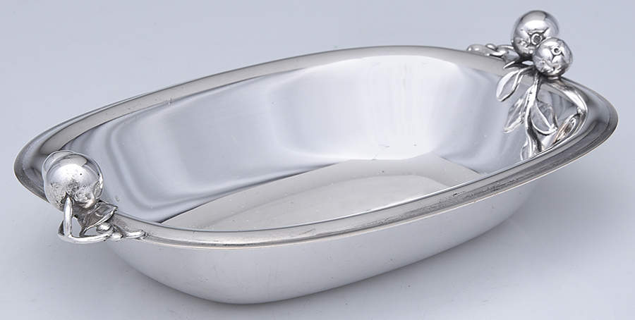 Apple (Silverplate, Hollowware) 7" Bon Bon Bowl by International Silver-1