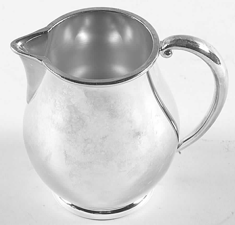 Apple (Silverplate, Hollowware) Creamer by International Silver-1