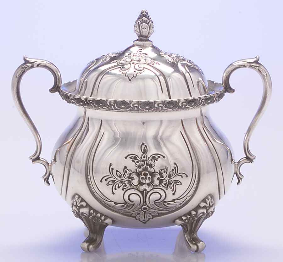 Du Barry-Chased (Silverplate, Hllwr, Websterwlcx) Sugar Bowl & Lid by International Silver-1