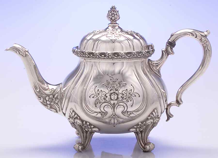Du Barry-Chased (Silverplate, Hllwr, Websterwlcx) Teapot by International Silver-1