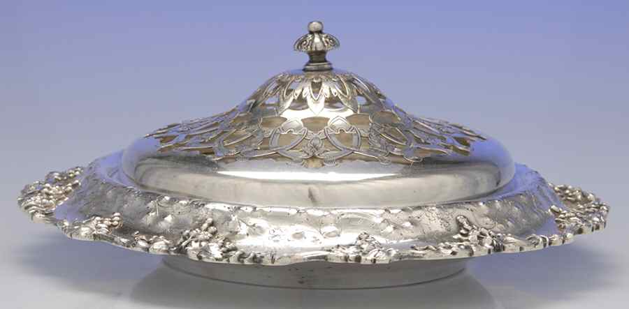 Vintage-Chased (Silverplate, Hollowware) Centerpiece with Frog by International Silver-1