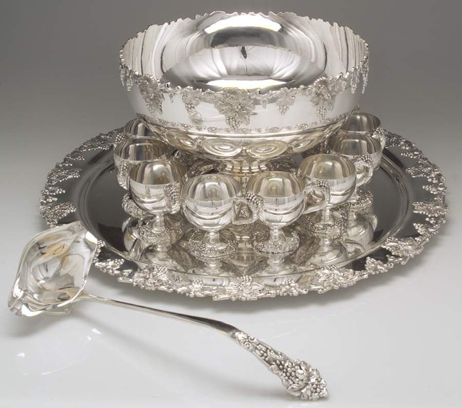 Vintage-Plain (Silverplate, Hollowware) Punch Set (Bowl,  12 Cups, Tray and Ladle) by International Silver-1