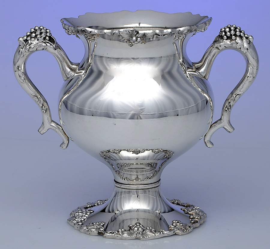 Vintage-Plain (Silverplate, Hollowware) Sugar Bowl No Lid by International Silver-1