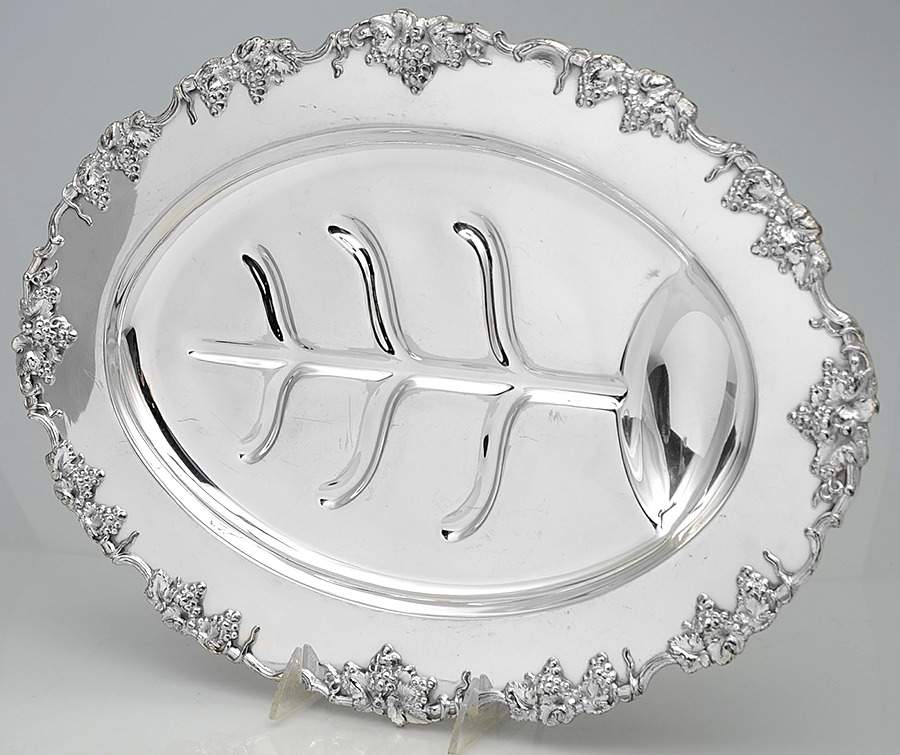 Vintage-Plain (Silverplate, Hollowware) 17" 4 Toed Meat Platter with Well by International Silver-1