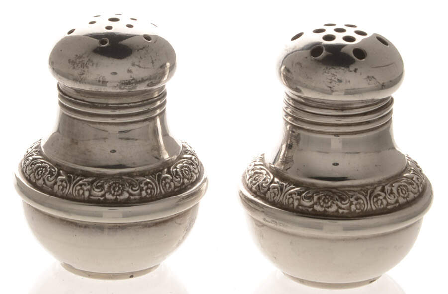 Prelude-Plain (Sterling Hollowware) Mini Sterling Salt & Pepper Set by International Silver-1
