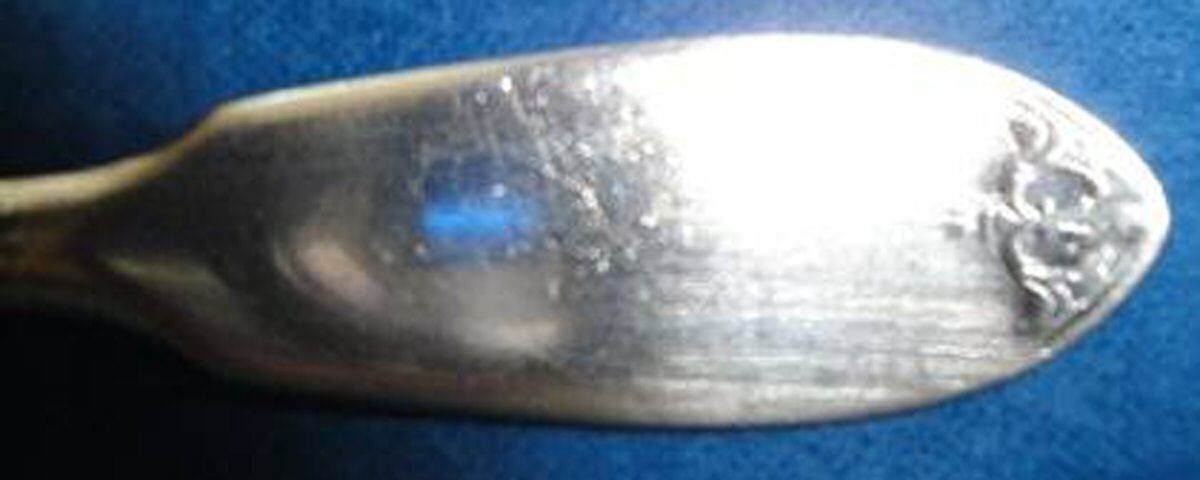 French Flat Twisted Handle Master Butter Knife by International Silver-1