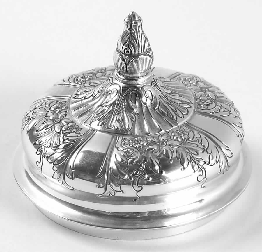 Richelieu-Hand Chased (Sterling, Hollowware) Lid for Sugar Bowl by International Silver-1