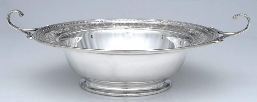 Wedgwood (Sterling, Hollowware, Geometric Base) 11" Footed Round Centerpiece No Frog by International Silver-1