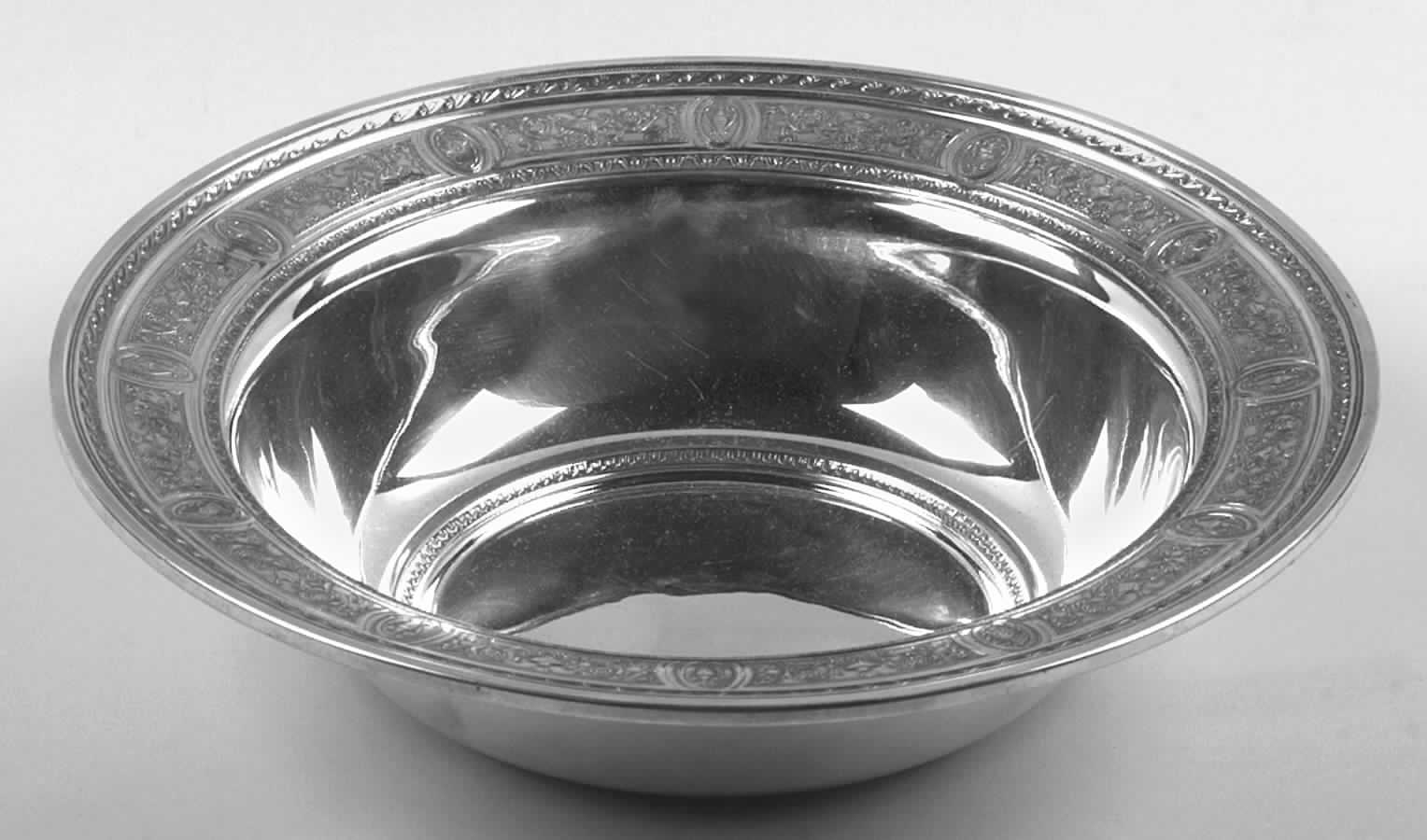 Wedgwood (Sterling, Hollowware, Geometric Base) 10" Round Vegetable Bowl by International Silver-1